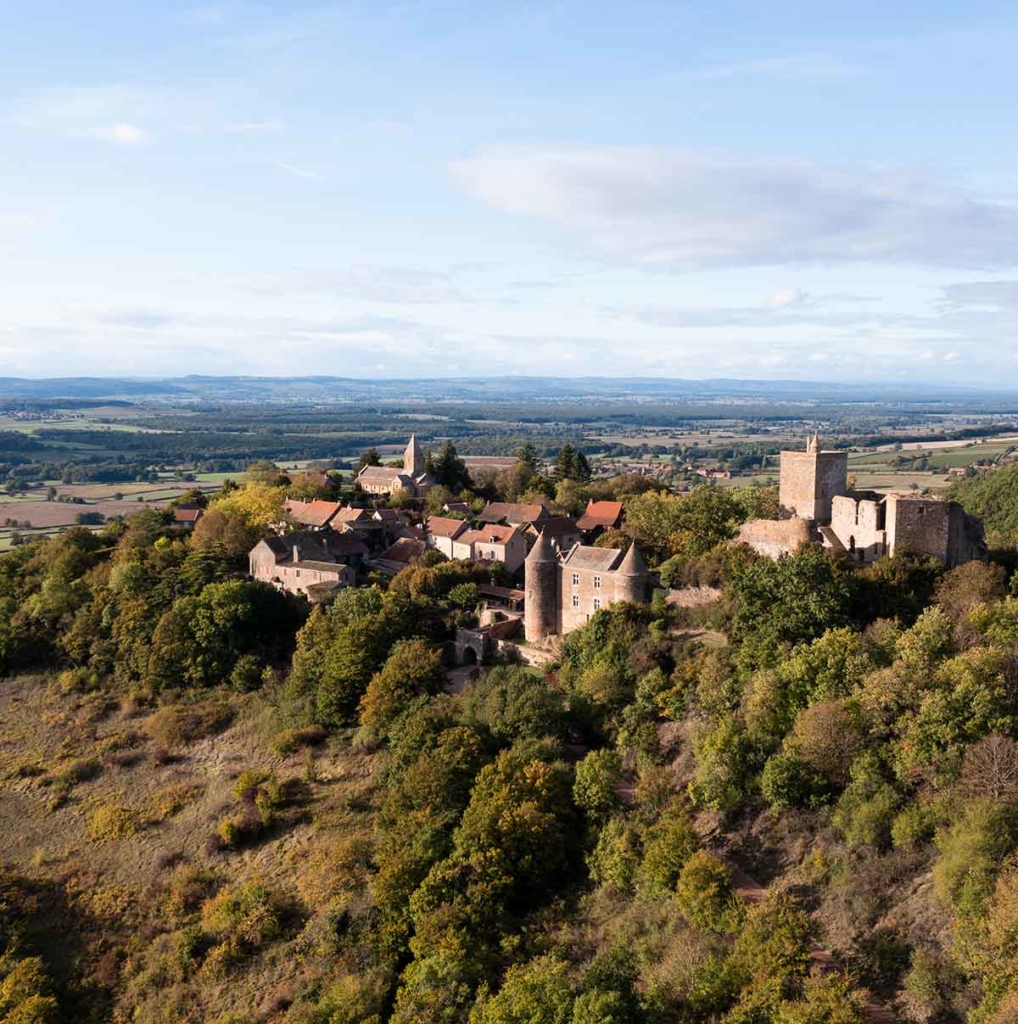 Camping à Brancion en Bourgogne